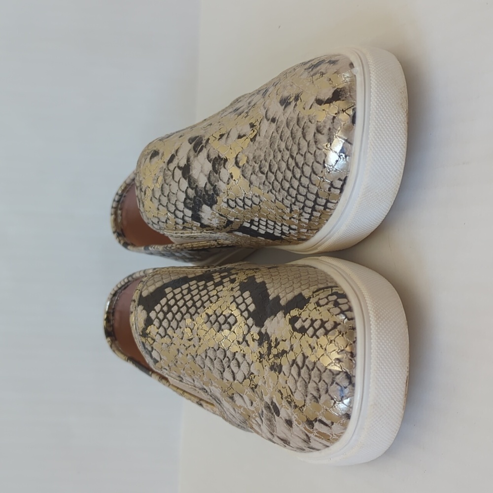 Time and Tru Memory Foam Faux Snakeskin Sneakers 7.5W Tan Black - Picture 10 of 16